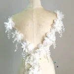 kf-HTB16dikOXXXXXXoaXXXq6xXFXXXS-1Yard-15Pcs-Flower-8CM-Ivory-White-3D-Chiffon-Rose-Lace-Trim-Flower-With-Pearl-Wedding-Dress