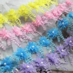 kf-HTB16dikOXXXXXXoaXXXq6xXFXXXS-1Yard-15Pcs-Flower-8CM-Ivory-White-3D-Chiffon-Rose-Lace-Trim-Flower-With-Pearl-Wedding-Dress