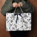 kf-S7c0ded57d69f41918c91a6bfbde877fa3-New-Gift-Bags-Floral-Paper-Bags-Cross-Border-Packaging-Bags-With-Ribbon-Holiday-Gift-Giving-Gift