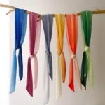 2022 جديد كريب الشريط وشاح حريري للنساء 10*130 سنتيمتر الكورية Hairband حقيبة الأوشحة رابطة عنق تصميم الإناث طباعة طويلة نحيل الأوشحة