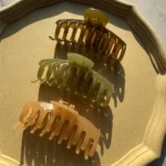 kf-Sae9af3f36ef4471c995754f8b26d2e60V-Korean-Women-Girls-Plastic-Hair-Claws-Hair-Clips-Headwear-Large-Size-Hairpin-Crab-Barrette-Fashion-Ornament