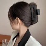 kf-Scfaa8e0b141f4043b9de6e287b9aaa79s-Large-Black-Hair-Clip-for-Women-Fashion-French-Elegant-Hairgrips-Korean-Letter-Hair-Claw-Clips-Girls