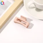 kf-S26bf4ee7d96142d5a5d816eb717c34787-4-5cm-Small-Grab-Clip-Ladies-Simple-Matte-Hair-Ornament-Cute-Girl-Crab-Hair-Clip-Korean