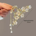 kf-S9bfa03d7e2204dffbb0e058ddb77bbdaN-Pearl-Flower-Tassel-Hair-Claw-for-Women-Cute-Sweet-Hair-Clip-Girls-Fashion-Elegance-Headdress-Korean