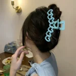 kf-S86203d4c08524e31a25a258d23510f85I-2024-New-Y2k-Dopamine-Girl-Fashion-Pink-Color-Hollow-Geometric-Star-Heart-Hair-Clips-Women-Hair