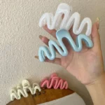 kf-Sc831dbb42c92489db3a7c634b8020f62y-Wave-Crab-Claw-Clips-Women-Korean-Plastic-Shark-Hair-Clips-Geometry-High-Ponytail-Barrette-Hairpin-Girl