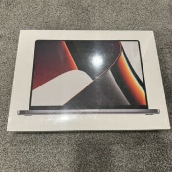 Apple MacBook Pro 16-inch M1 Chip (16GB RAM 512GB SSD) - Silver