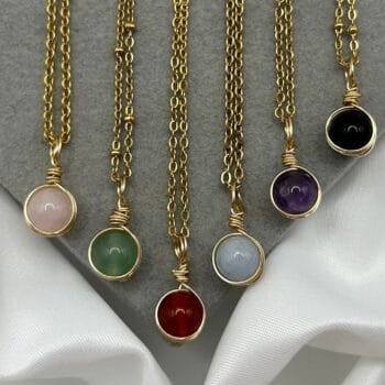 Dainty Healing Crystal Necklaces Gold Boho Amethyst Rose Quartz Green Aventurine Carnelian Aquamarine Natural Stone Wire Wrap Pendant