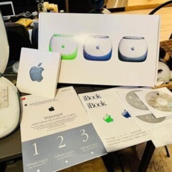 Apple iBook G3 Graphite. CIB.
