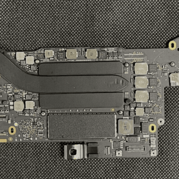 A1708 APPLE MACBOOK PRO 13" (2017,2TBT3) - i7, 2.5GB, 8GB, (661-07580)