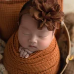 kf-S32a2eb7e9f544a3caa1c76bd223137b9O-Ylsteed-Newborn-Photography-Swaddle-Blanket-Baby-Boy-Photoshoot-Outfits-Infant-Stretch-Photography-Wrap-and-Posing-Pillow