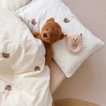 3PCS Baby Boys Bedding Set Bear Embroidered Cot Crib Bedding Set Cotton Korean Baby Bedding Duvet Cover+ Sheet+Pillowcase